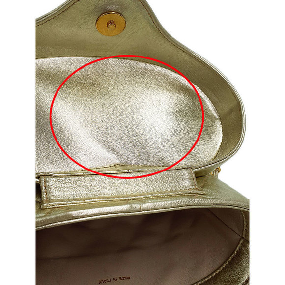 Chanel Matelasse Chain Shoulder Bag - Picture 5 of 9